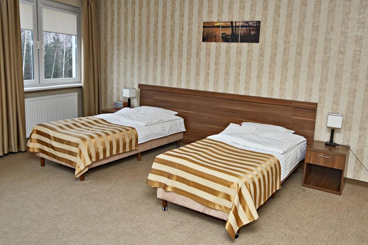 Отель Hotel Ted Радомско-37